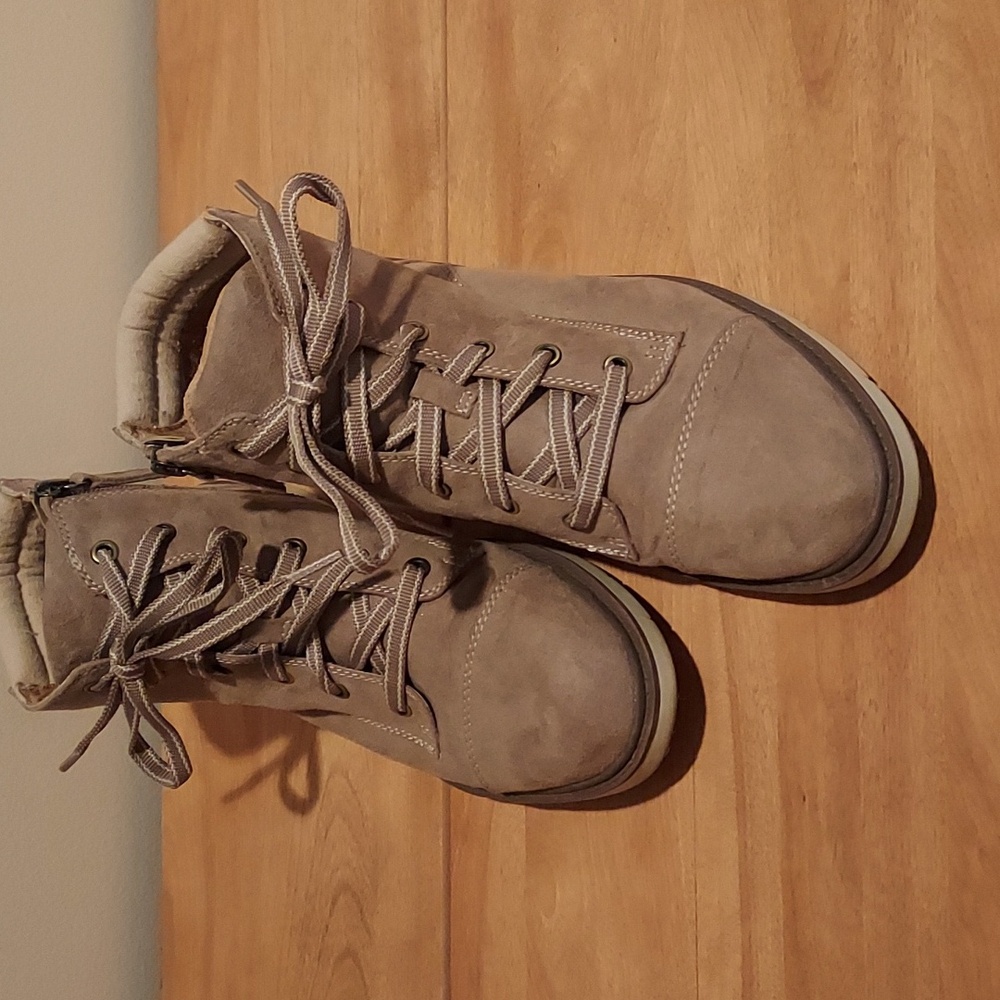 Womens Dr. Scholl's Tan Lace-Up Boots - Picture 2 of 6